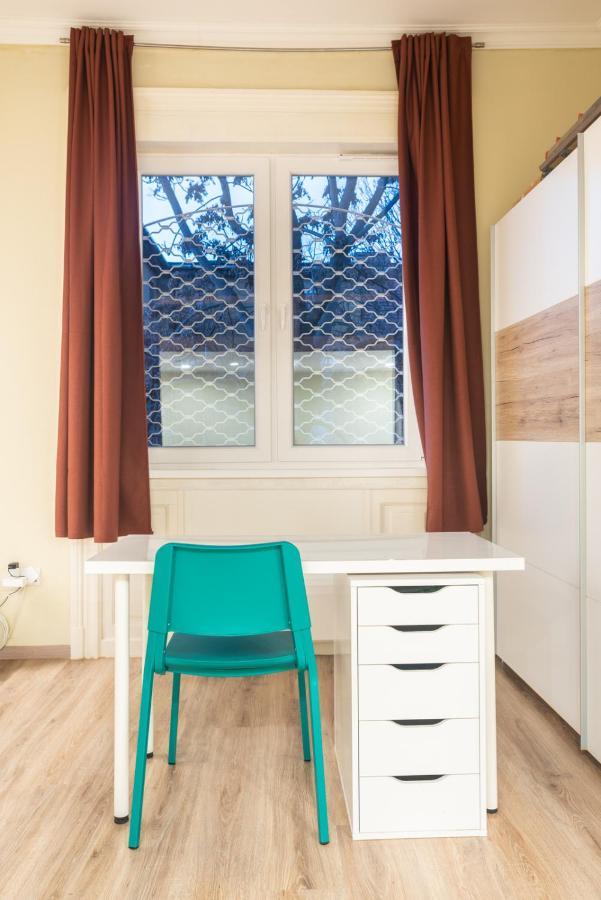Cozy & Quiet Apartment Near Kiraly Street Free Parking, Ac, Perfect For 4 Guests! Budapest Bagian luar foto