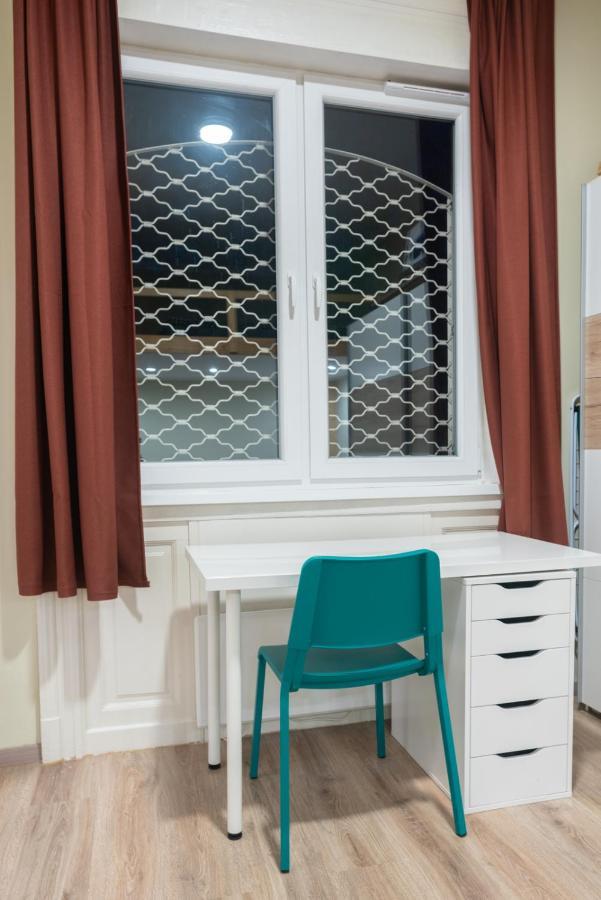 Cozy & Quiet Apartment Near Kiraly Street Free Parking, Ac, Perfect For 4 Guests! Budapest Bagian luar foto